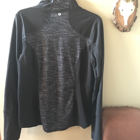 Active Life Pullover - Picture 4 of 4